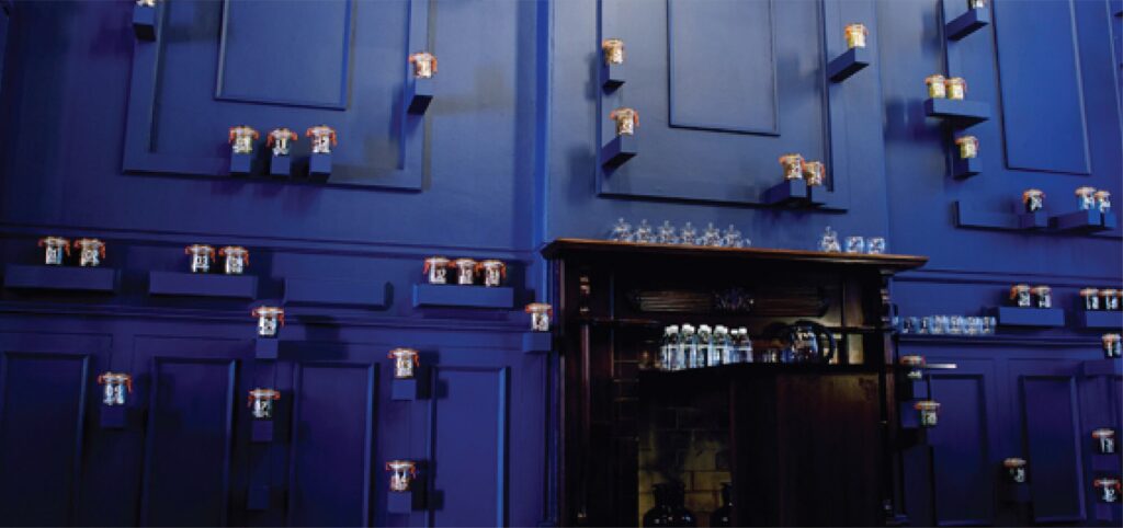 Us Folk: Blue room